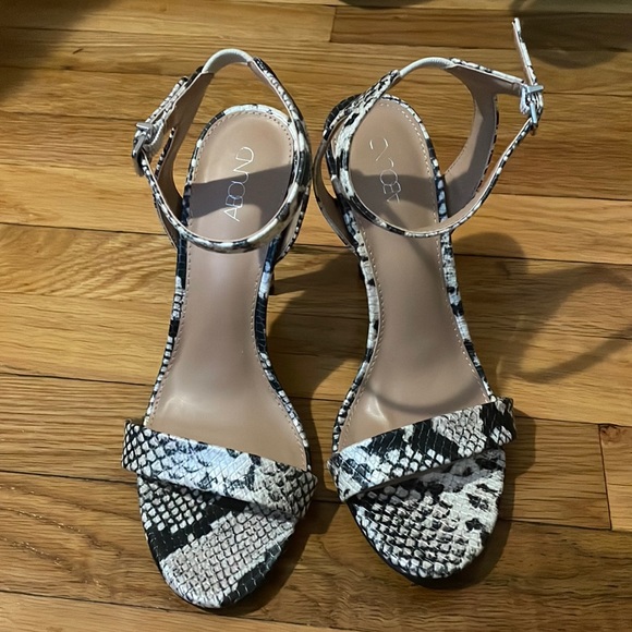 Snakeskin Sandals - Picture 1 of 3